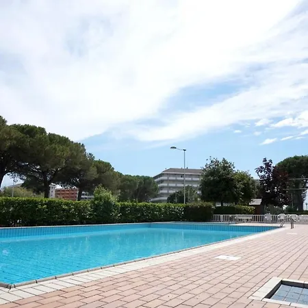Enjoy Your In Our Pool - Beahost Apartment Porto Santa Margherita